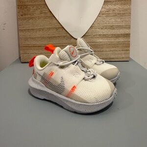 Nike Kids White and Orange Sneakers